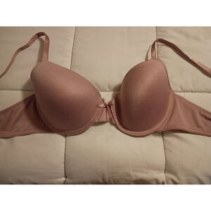 Women's Just Be... Underwire Bra Size 36C Pink Like New Only Worn Twice